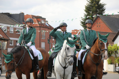 Samstag-Umzug-und-Festball-12